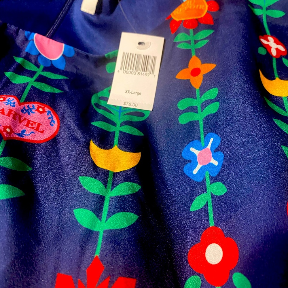 Disney dress shop dress small world xxL not 2xl